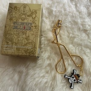 Shu Uemura ONE PIECE Wanted Gold Eyelash Curler Beauty Makeup